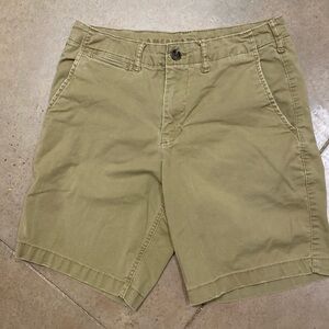 Men’s American Eagle shorts